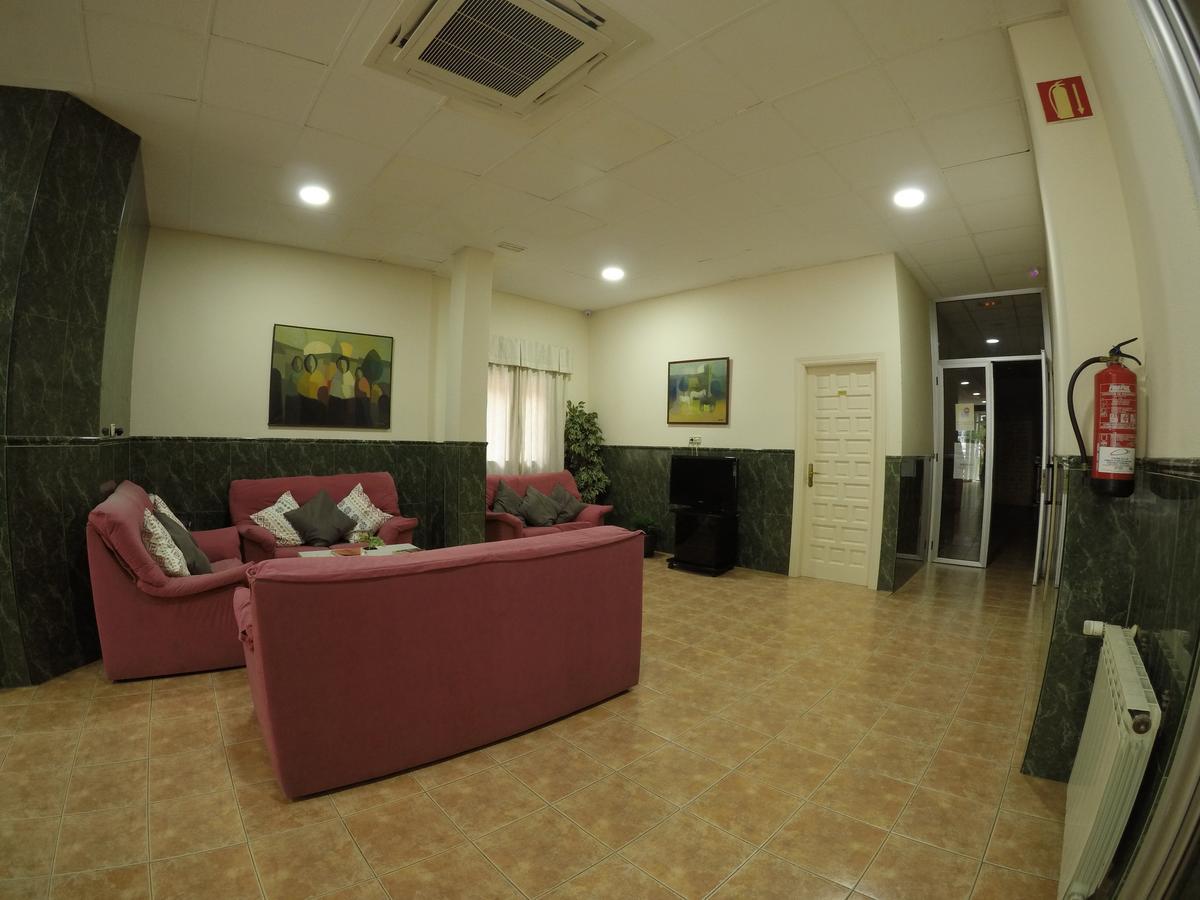 Hostal La Casa De Enfrente Málaga Eksteriør bilde