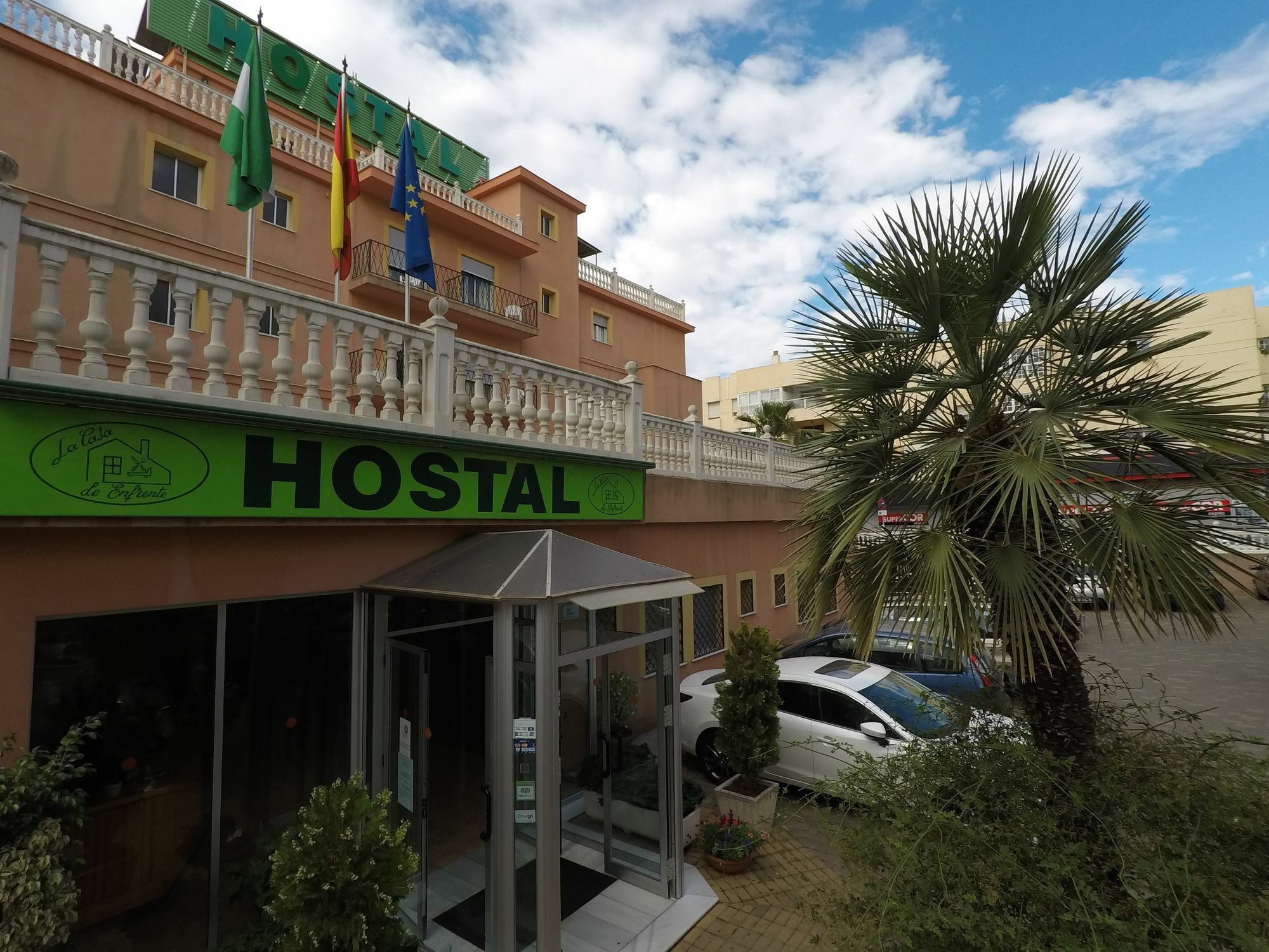 Hostal La Casa De Enfrente Málaga Eksteriør bilde